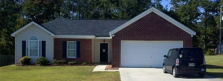 9011 Whispering Pines Blvd. Statesboro, GA 30458 (3 Bed/ 2 Bath) JULY RENTAL