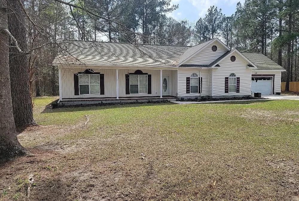 708 Baytree Lane Statesboro, GA 30458 (4 Bed/ 2 Bath) APRIL RENTAL